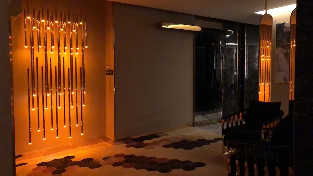 Spa Corner