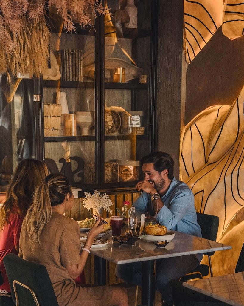ave restaurant
