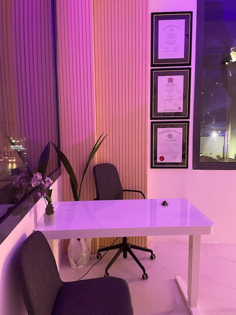 Refine Cosmetic Dental Clinic