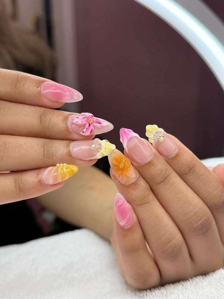 Bombshell Beauty Salon