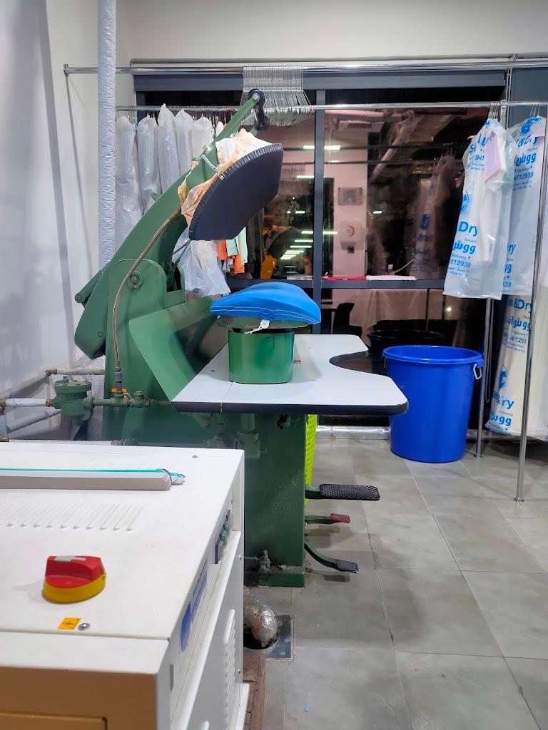 Wash & Dry Laundry