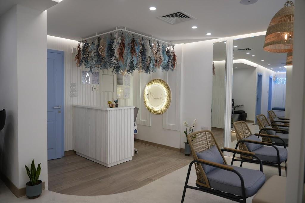 Moments nails salon
