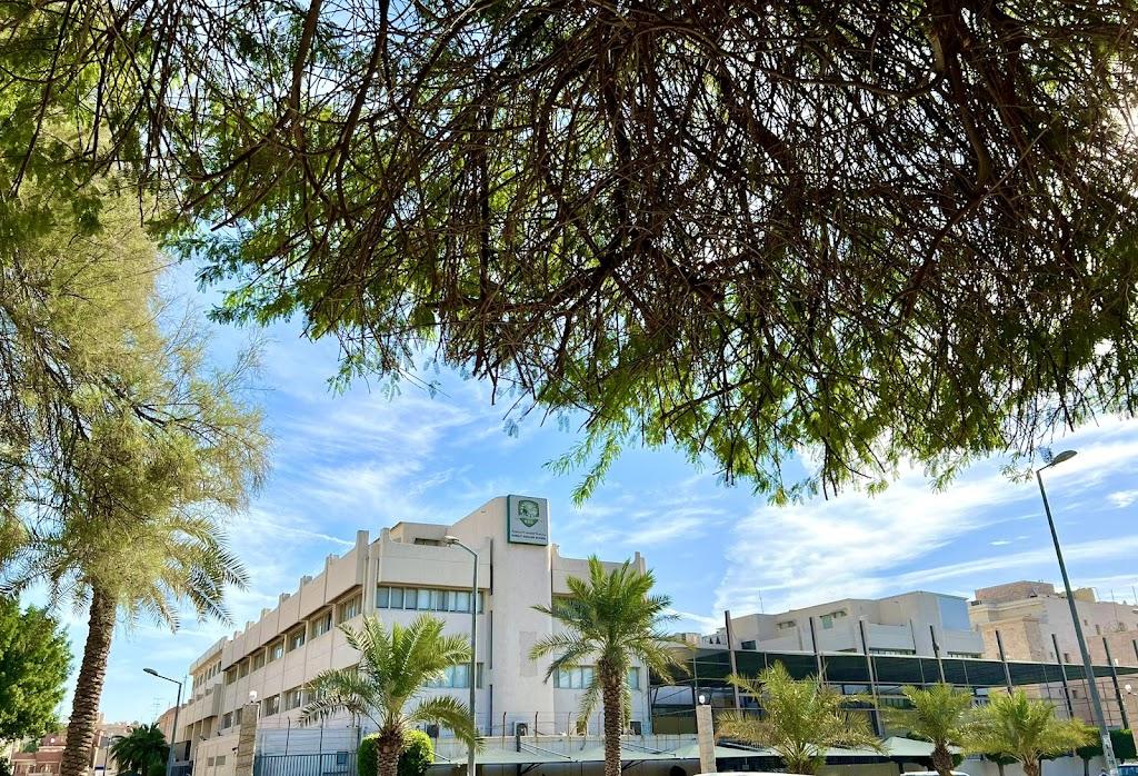 Kuwait English School