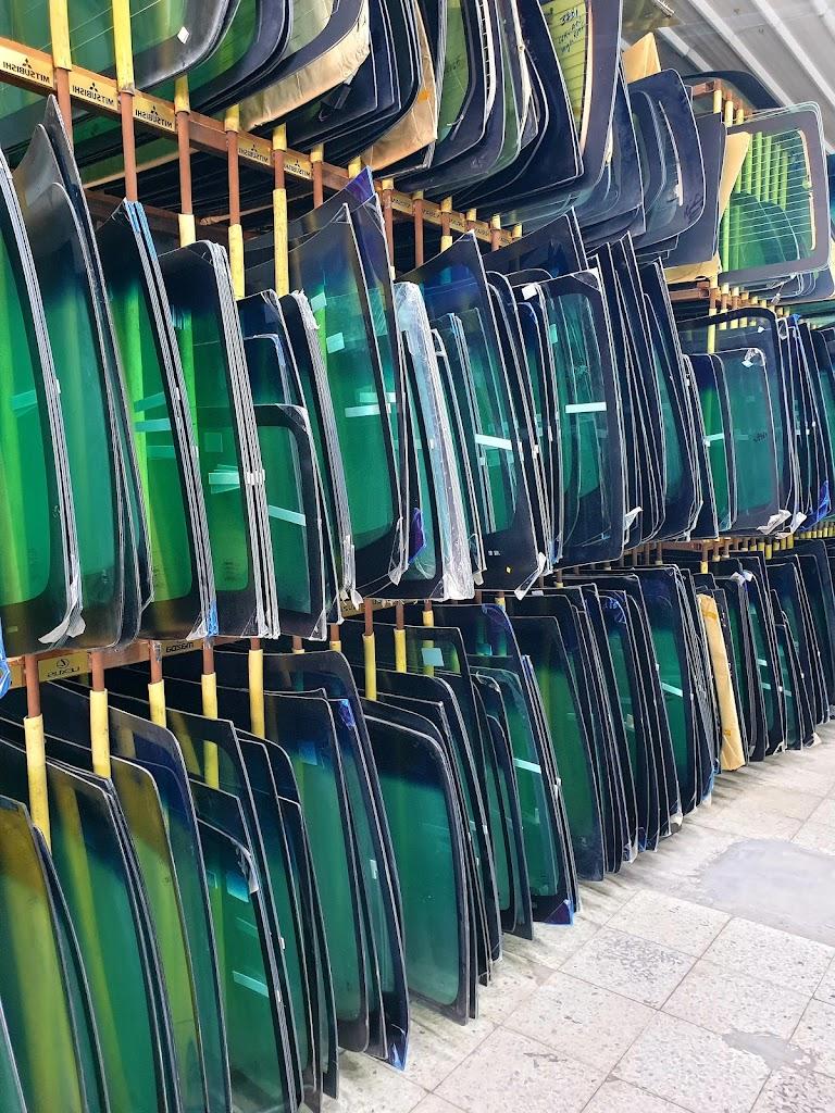 AL KHALDI AUTO GLASS