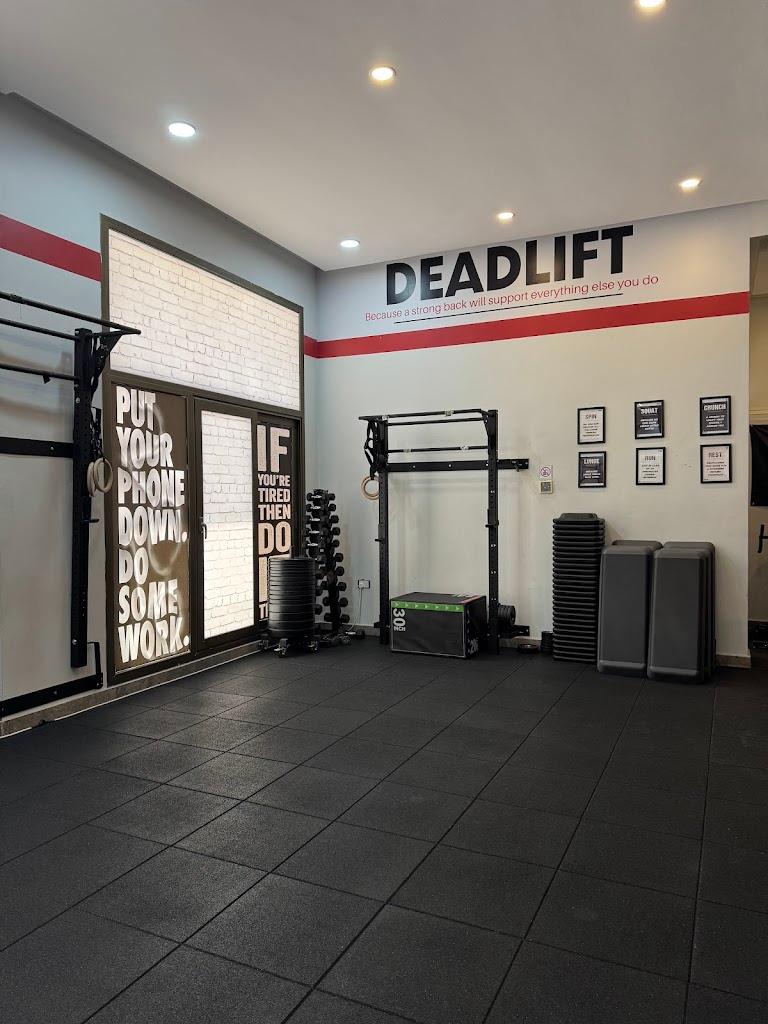 Magnetic ladies gym