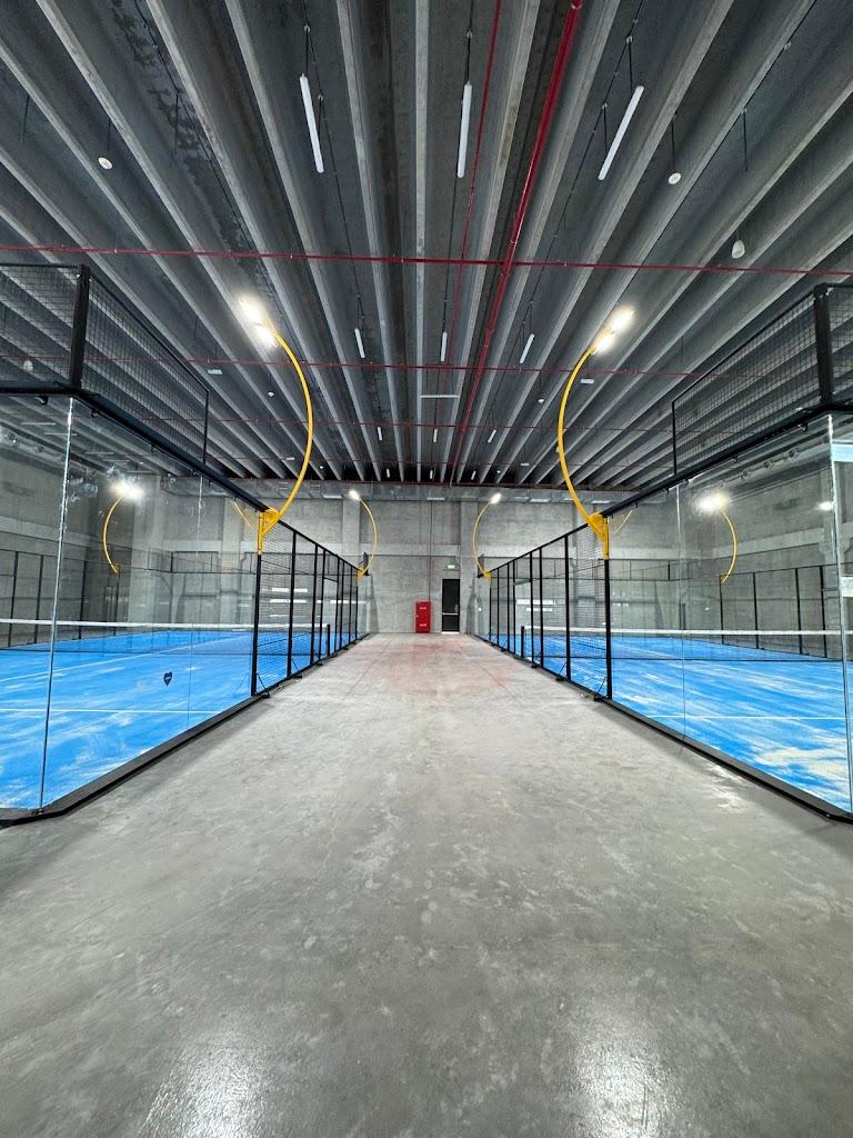 33 Tennis and Padel Kuwait