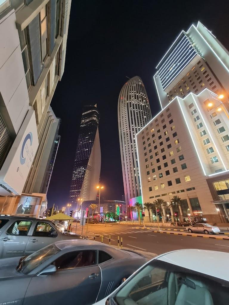 Sharq Center - Phone Store
