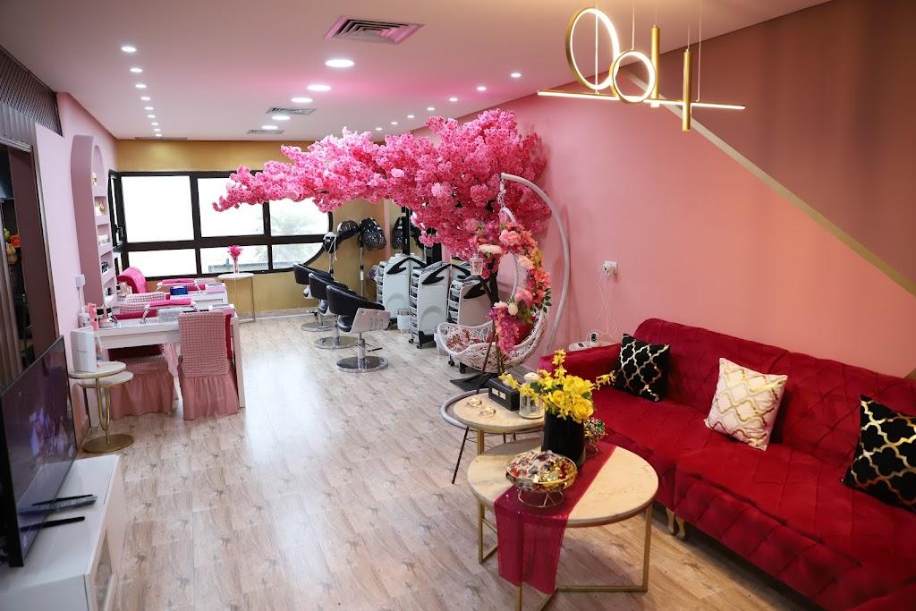 The French beauty Ladies Salon & Spa