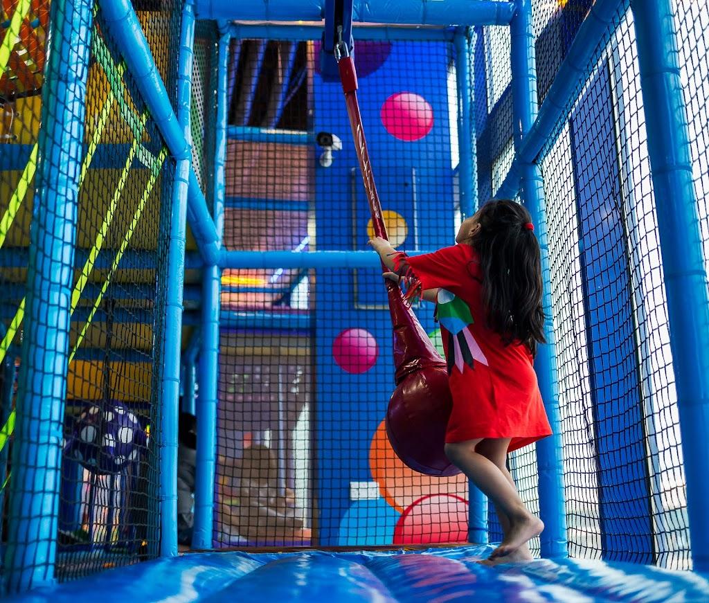 Future Kid - Yarmouk Co-Op.