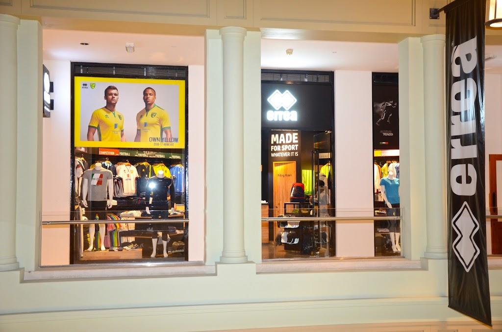 errea store