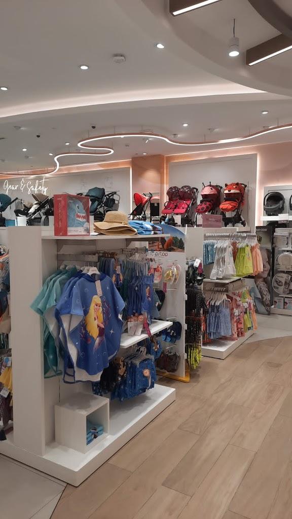 Mom Store Avenues Mall Kuwait