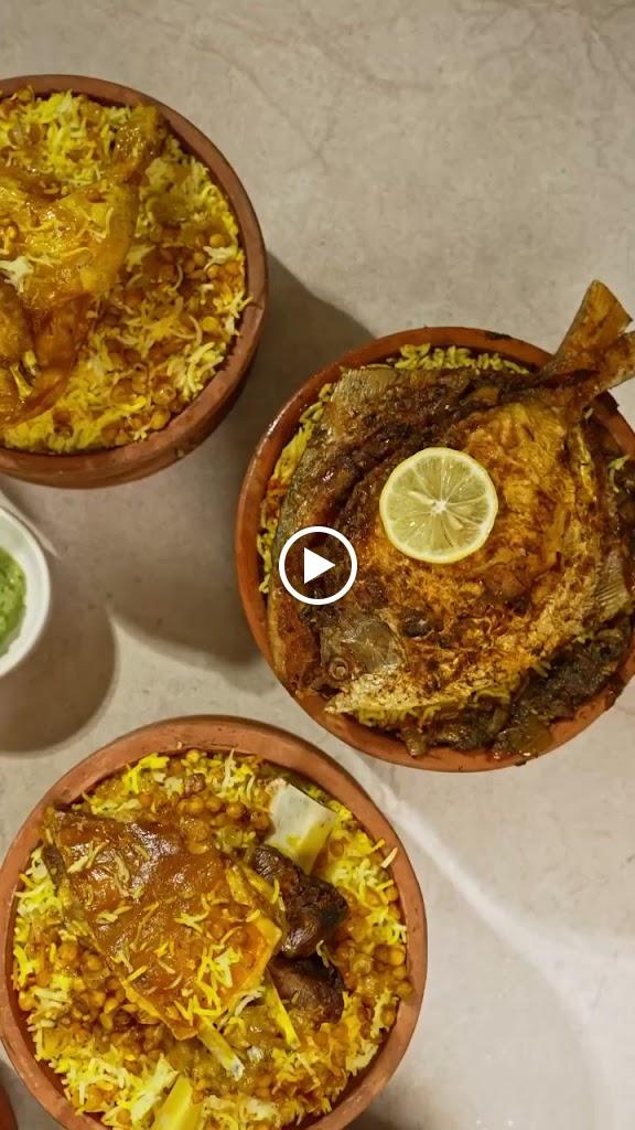 مطعم بيت العزايم مأكولات كويتية
