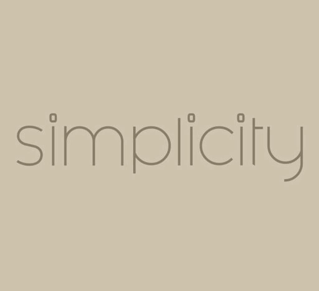 Simplicity salon