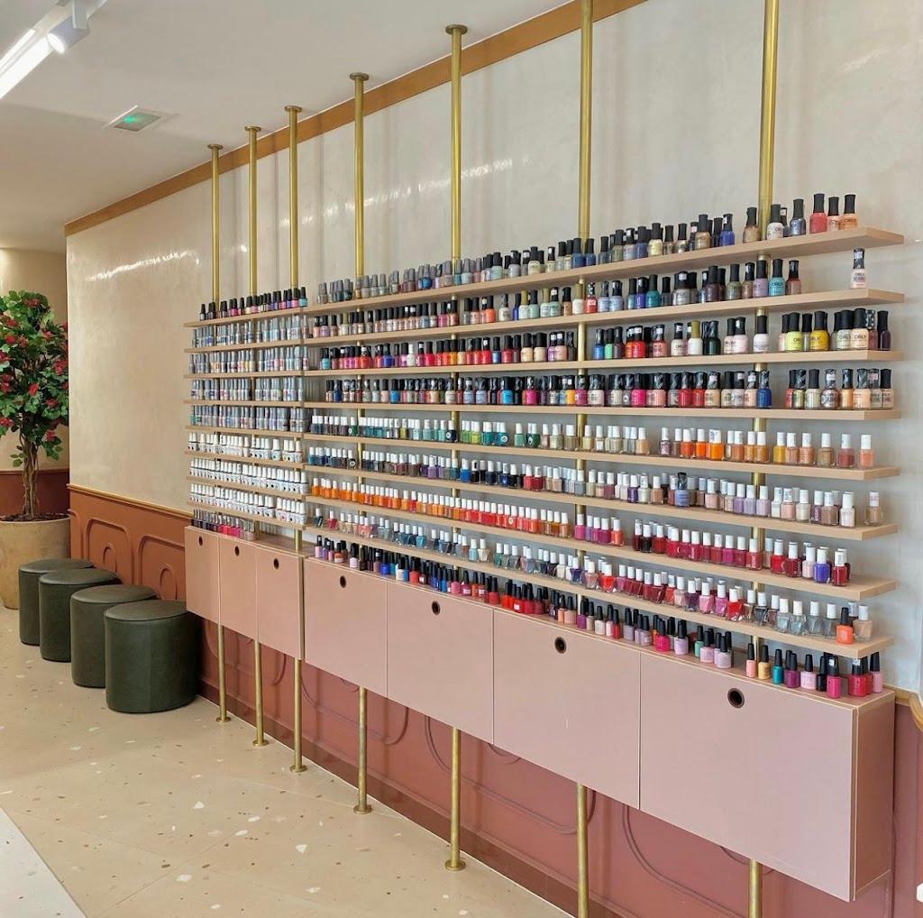 Nail Station - Thuraya Branch